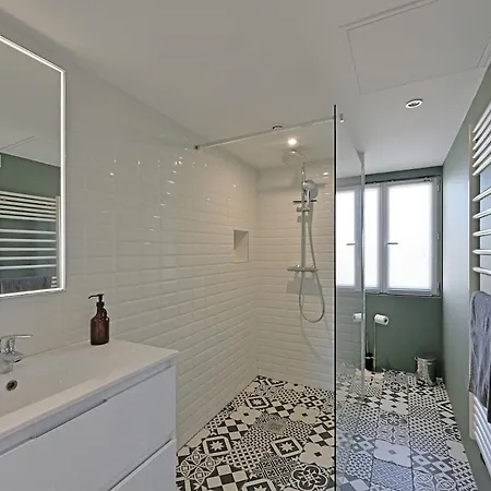 Inakaza - Clim, Moderne, Terrasse & Parking Villeneuve-les-Avignon