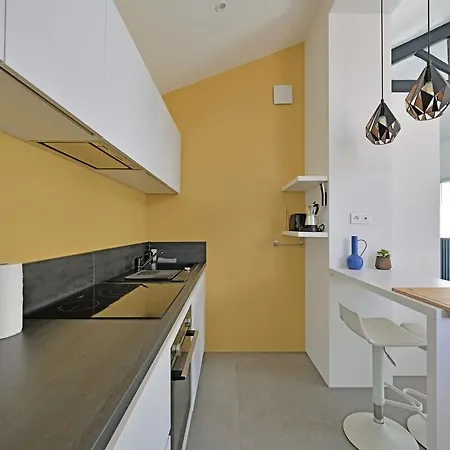 Apartment Inakaza - Clim, Moderne, Terrasse & Parking Villeneuve-les-Avignon